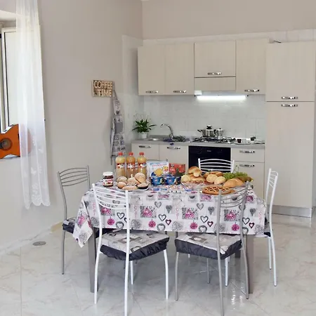 Domus Nunzia Apartment