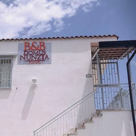 Domus Nunzia Apartment