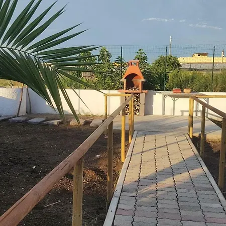 Domus Nunzia Apartment *